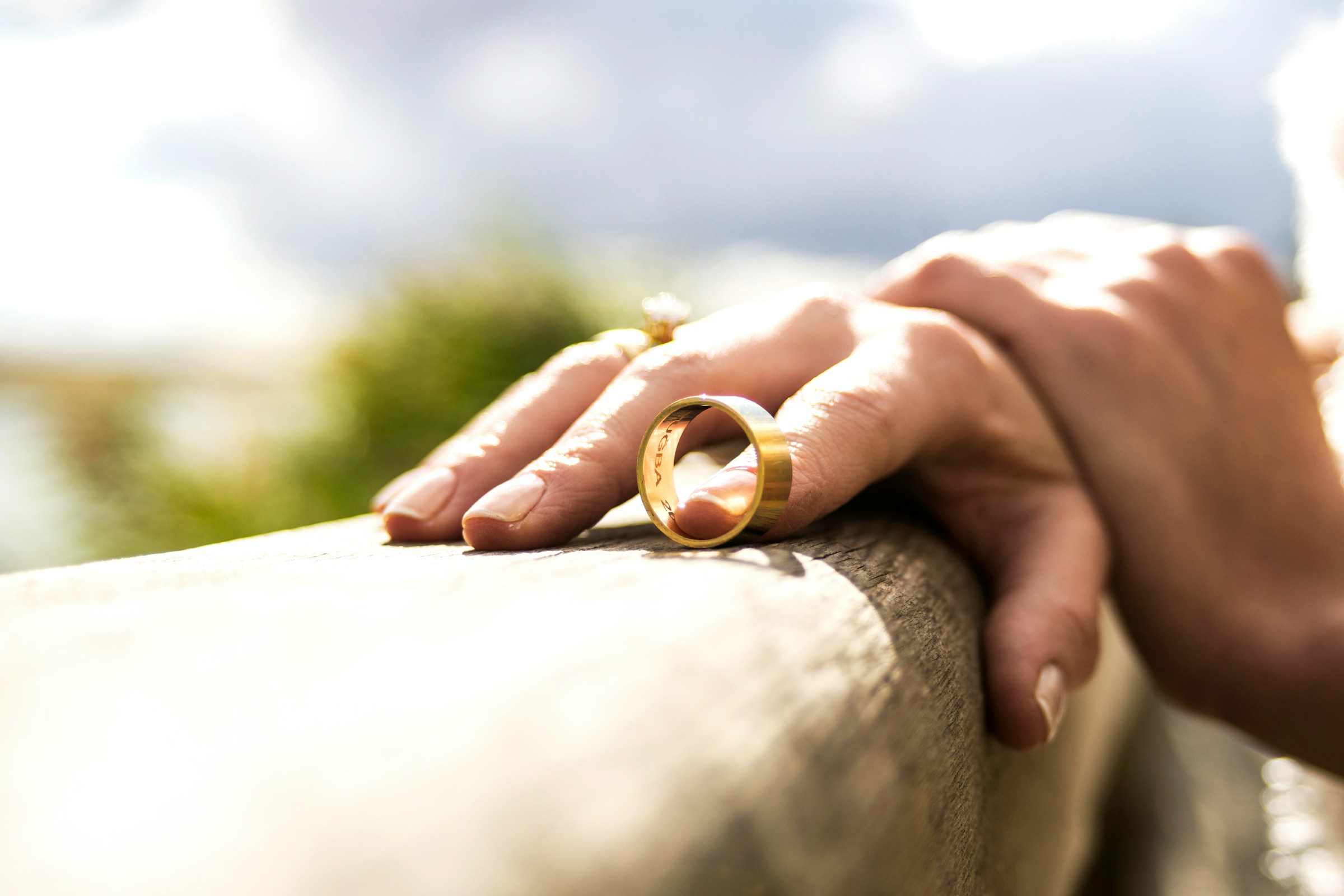 Choosing Between Legal Separation and Divorce in California 1 Choosing Between Legal Separation and Divorce in California
